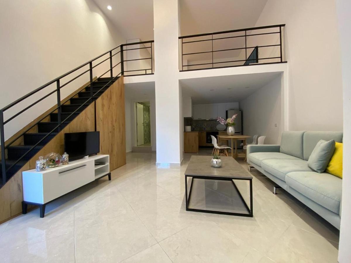 Apartament Me Qera Dublex Lungomare Влёра Экстерьер фото