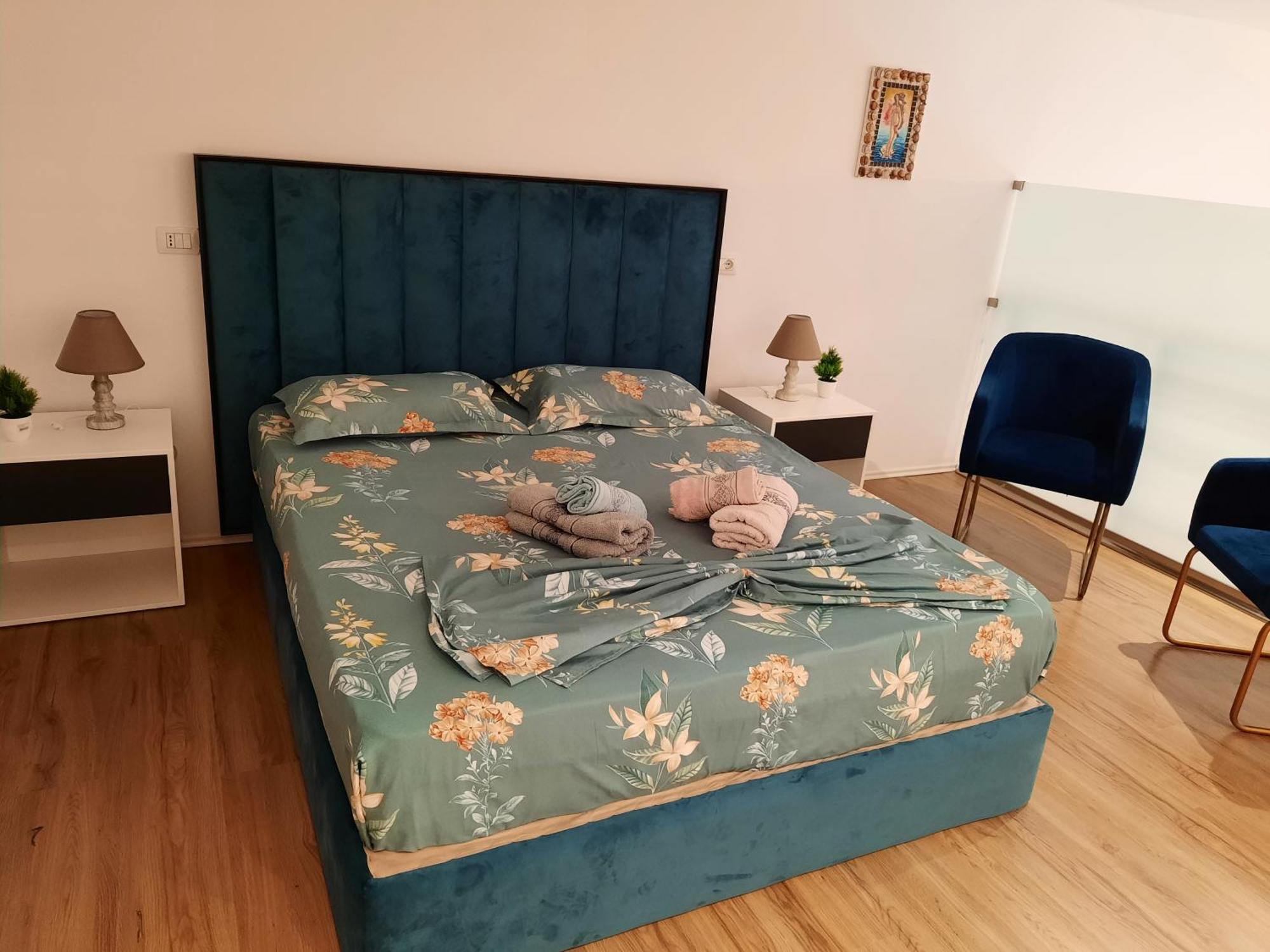 Apartament Me Qera Dublex Lungomare Влёра Номер фото